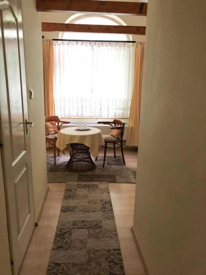 Talizman Etterem Panzio Hotel Miskolc Bagian luar foto